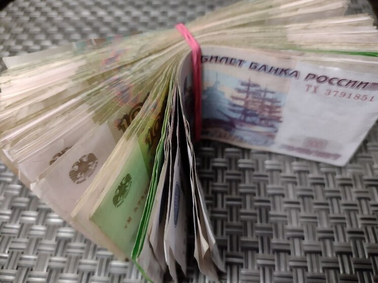 На Ямале назвали топ-15 зарплат в два раза выше средней