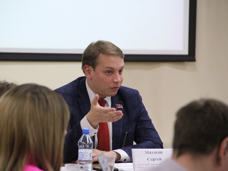 СК завершил расследование уголовного дела об особо крупном мошенничестве, фигурантом которого стал депутат Алтайского краевого Законодательного Собрания Сергей Матасов