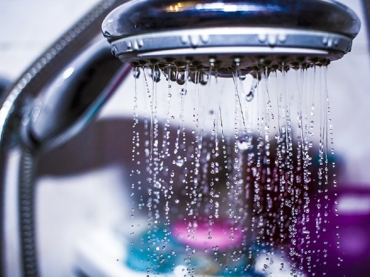 Врач Катулин: контрастный душ и массажи облегчат боль в мышцах после тренировок