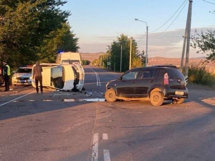 В Бурятии подросток разбил дедушкину "Тойоту", устроив жесткое ДТП с тремя пострадавшими сверстниками