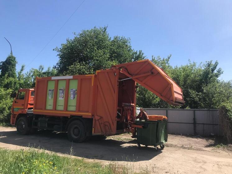 ООО «МСК-НТ» проводит мойку контейнеров в своей зоне обслуживания
