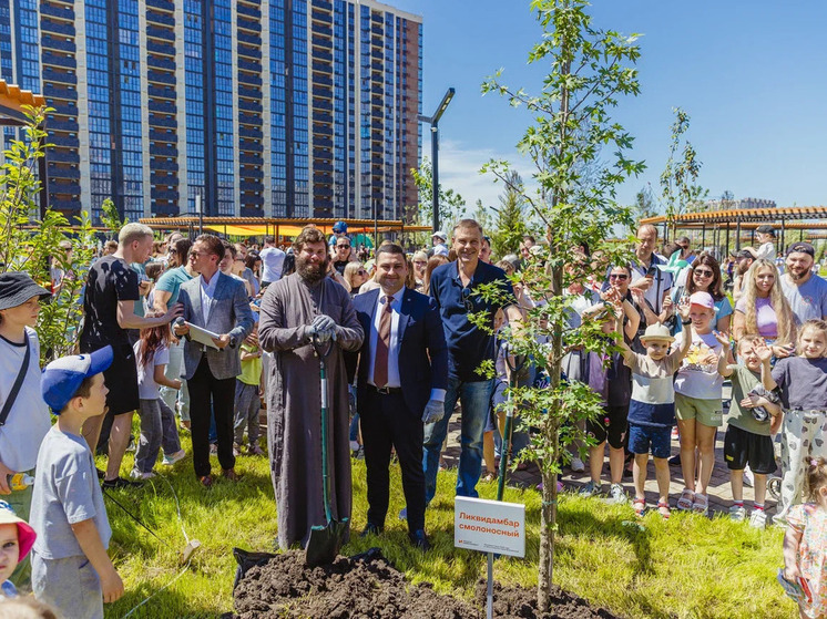 В День защиты детей в Краснодаре открыли новый парк и установили рекорд России по запуску мыльных пузырей