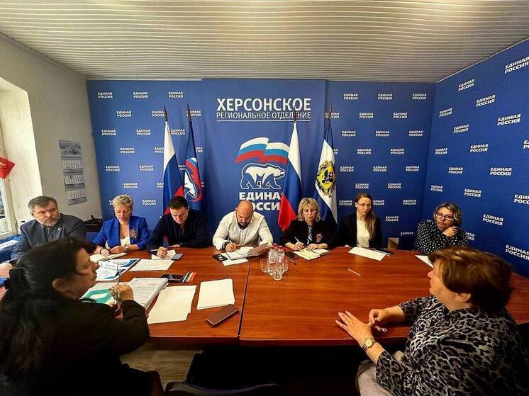 Омбудсмен Херсонской области и представители военной прокуратуры провели совместный прием военнослужащих