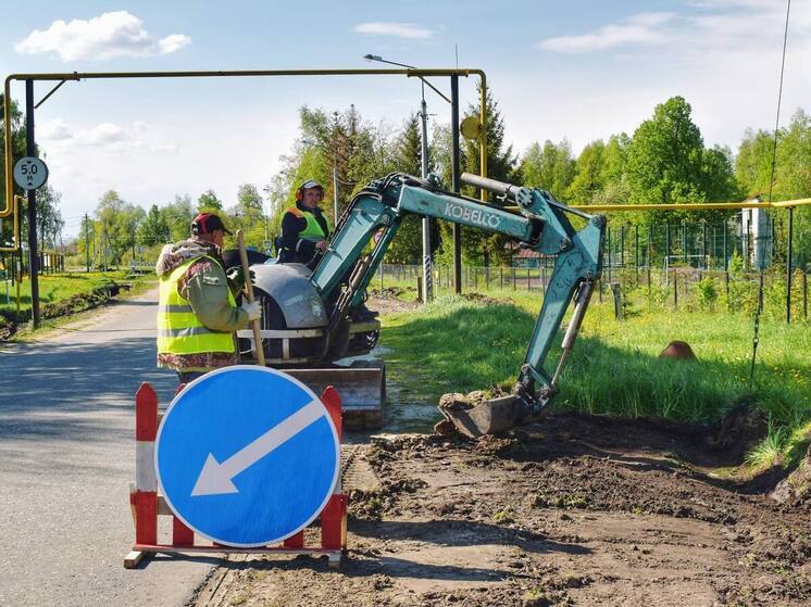 На ключевых трассах Чувашии продолжается ремонт и благоустройство дорог