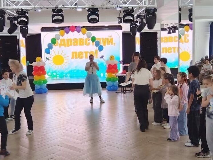 В Алдане стартовала летняя творческая смена «Юные «ЖДЯжКИ»» в честь Дня защиты детей