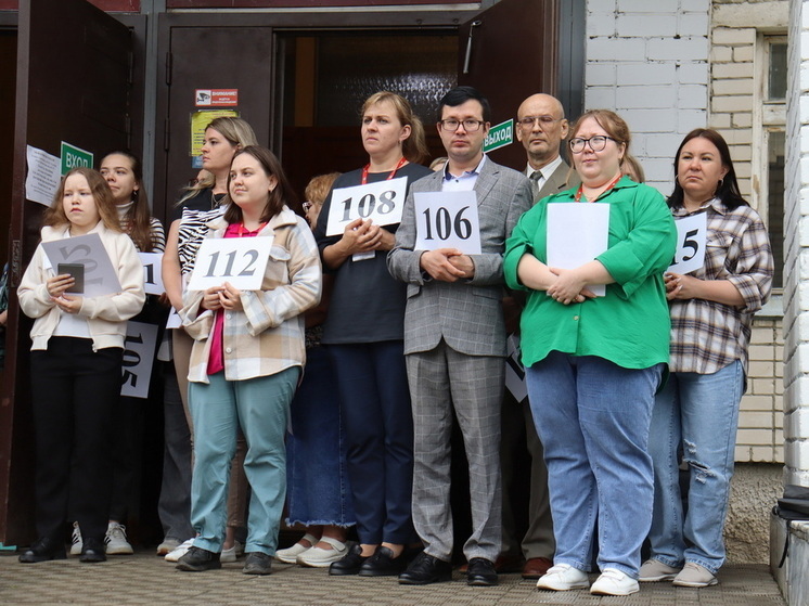 Выпускники Марий Эл написали ЕГЭ по обществознанию и физике