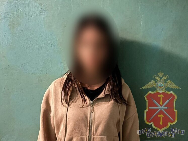  В Донском пьяная дама вынесла букет из магазина, применив силу