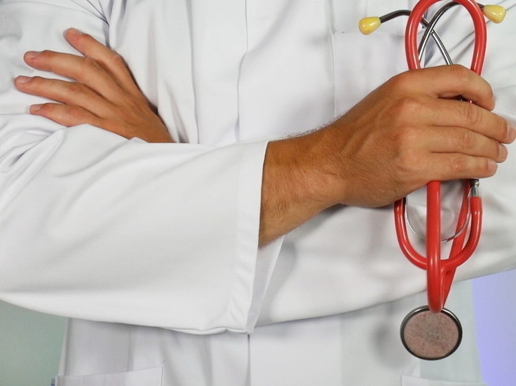 В Краснодарской краевой больнице врачи извлекли рыбную кость из гортани пациента