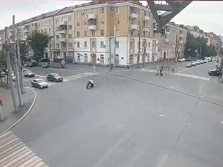 Подросток на электровелосипеде попал под колеса иномарки в Кургане