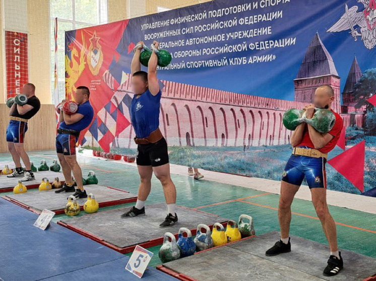 Росгвардейцы стали победителями турнира  по гиревому спорту в Смоленске
