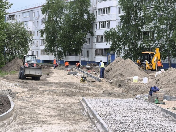 Благоустройство Спортивного сквера в Тобольске выходит на финишную прямую