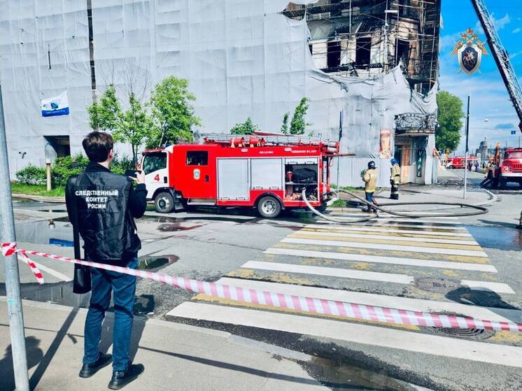 В Петербурге после смертельного пожара в доходном доме возбудили уголовное дело