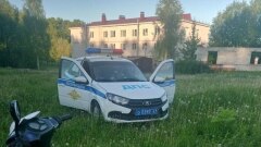 В Чувашии задержали подростка, перевозившего на мопеде 4-летнего ребенка