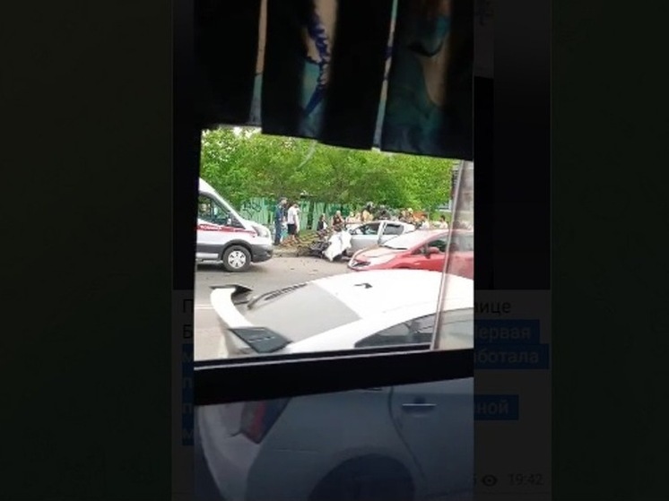 В Хабаровске на перекрестке улиц Лазо и Большой произошло смертельное ДТП