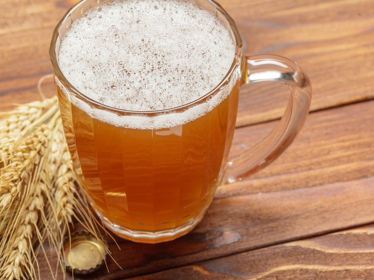 Los rusos con gastritis y cirrosis hepática no deben beber kvas.