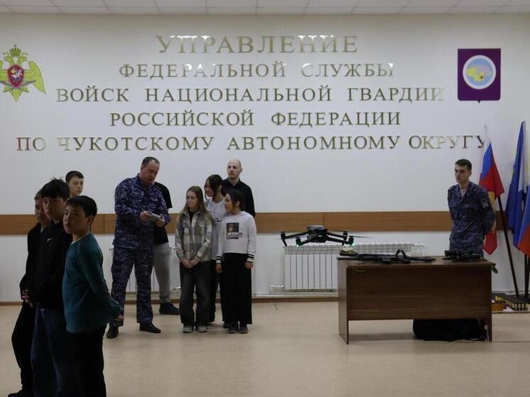 Росгвардейцы провели День открытых дверей для юных спортсменов Чукотки