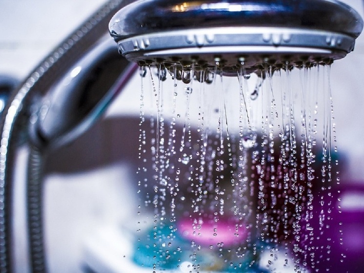 Кардиолог Кондрахин предупредил, что холодный душ может привести к болезням