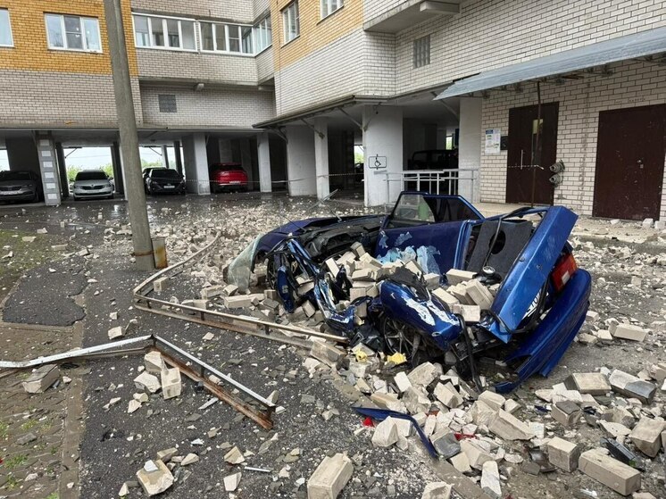 В Чебоксарах после обрушения кирпичной кладки возбуждено уголовное дело