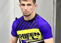 Мастер спорта России международного класса из Чувашии Фарход Рахмоналиев стал серебряным призёром национального чемпионата по смешанным единоборствам ММА
