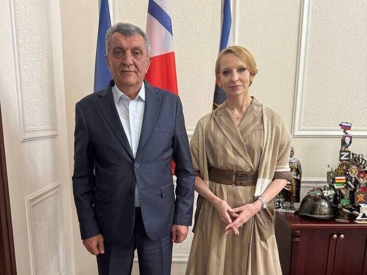 Глава Северной Осетии Сергей Меняйло встретился с балериной и артисткой Илзе Лиепа