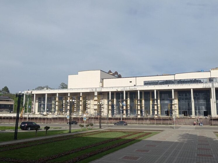 Крупнейший на КМВ культурный центр в Кисловодске готов на 75%