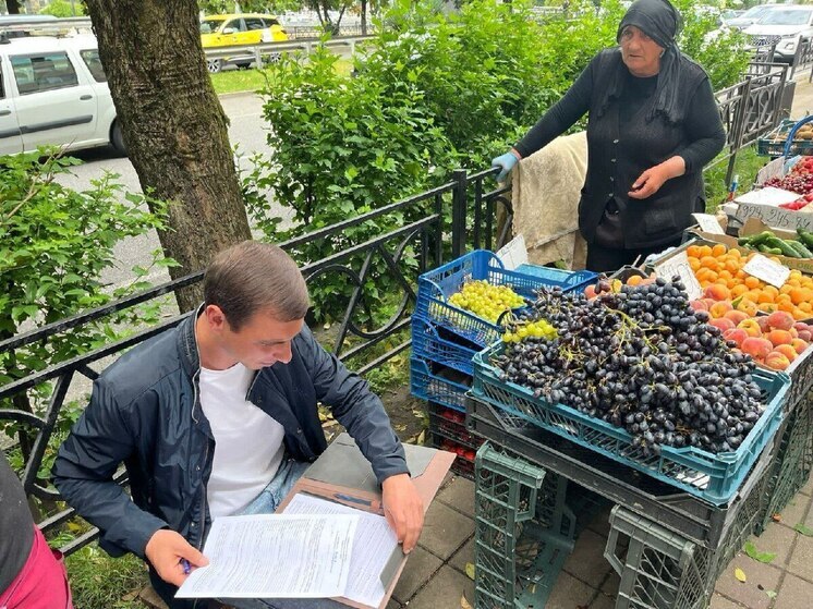 На четырёх улицах Сочи пресекли 11 фактов незаконной торговли