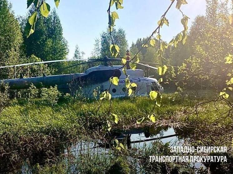 Вертолёт новосибирской компании «Ельцовка» экстренно сел под Томском
