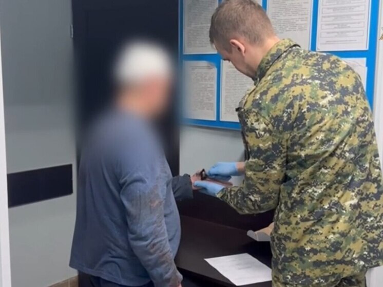 Петербуржец заколол ножом подругу на пляже возле Приморского проспекта