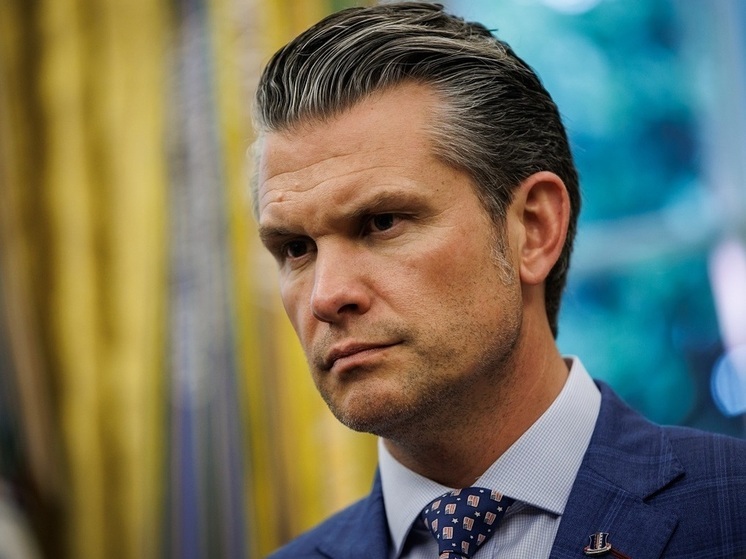 Политолог Дудаков раскрыл значение отсутствия Хегсета на встрече по Украине