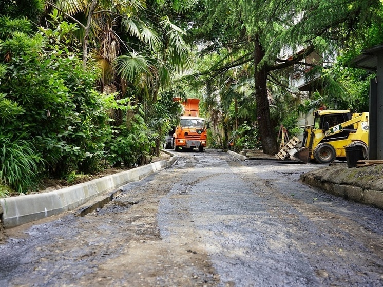 В Сочи завершают ремонт улицы Нагорная