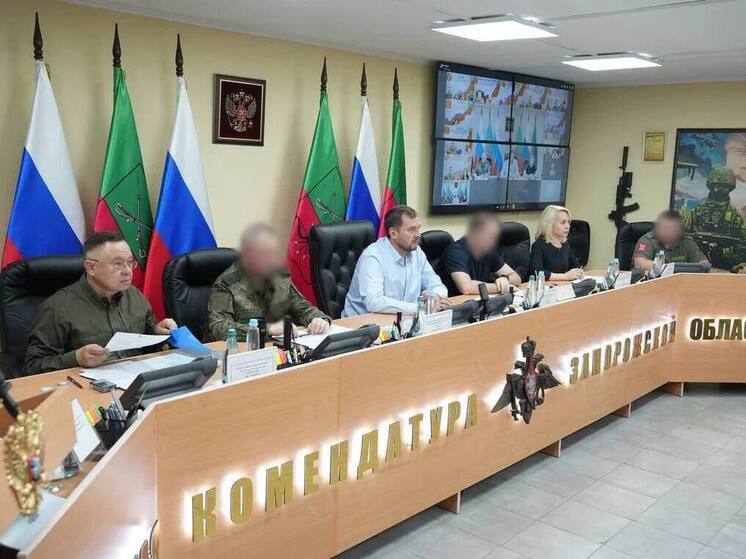 Глава Минстроя побывал в штабе терробороны в Запорожской области
