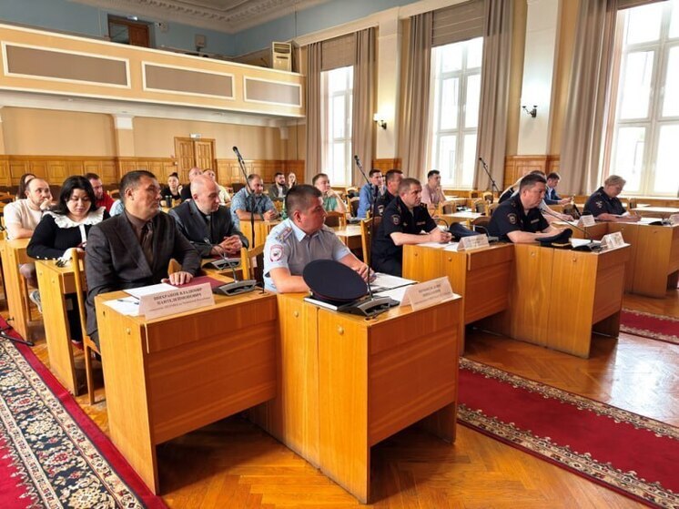 В Чебоксарах полиция обсудила с владельцами клубов тему летнего роста нарушений