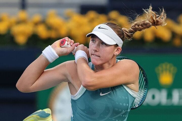 Российская теннисистка Андреева вылетела в четвертьфинале «Ролан Гаррос»