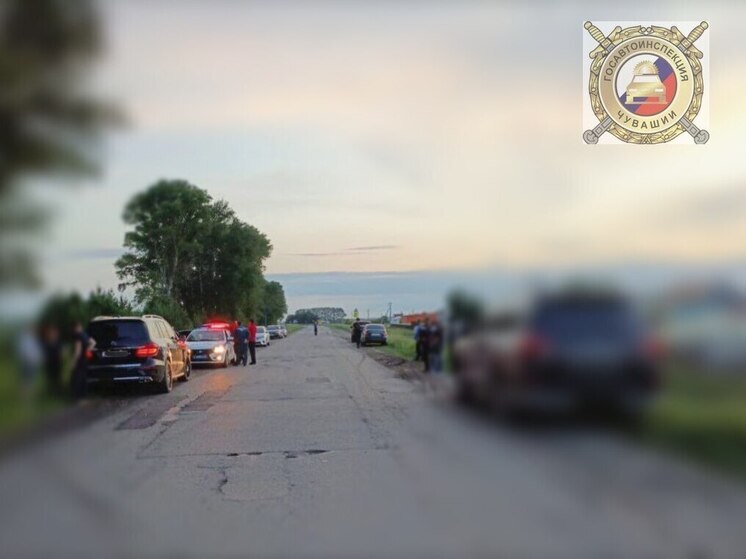 Семилетний мальчик попал под колеса авто в Батыревском округе