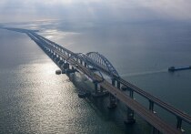Член Общественной палаты РФ Владимир Рогов резко осудил попытку украинских сил атаковать Крымский мост, назвав такие действия террористическим актом против гражданского объекта