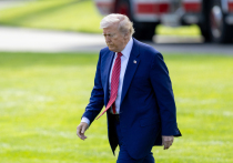 Дональд Трамп потребовал провести расследование возможного сговора в связи с использованием автоподписи Джо Байдена при подписании президентских указов во время его пребывания у власти