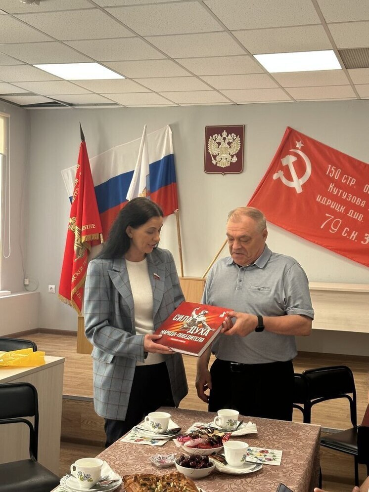 Депутат Гриневич встретилась с нижегородскими тружениками тыла