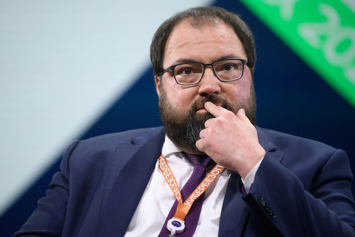 На Госуслугах можно будет оформить налоговый вычет на учебу