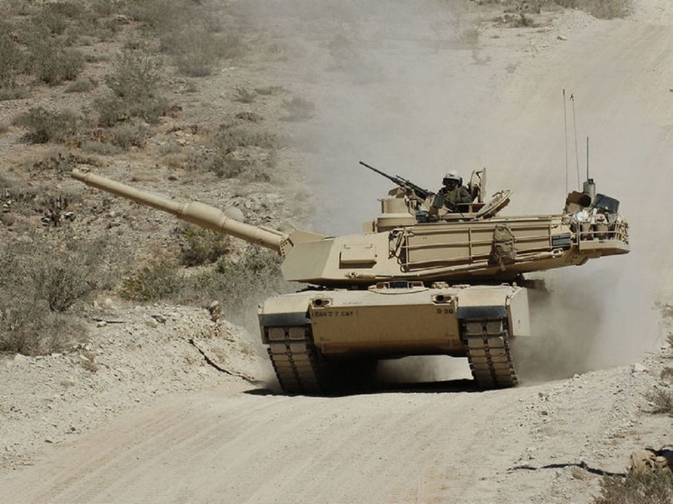 ВС РФ вывезли из Сумской области два подбитых танка Abrams