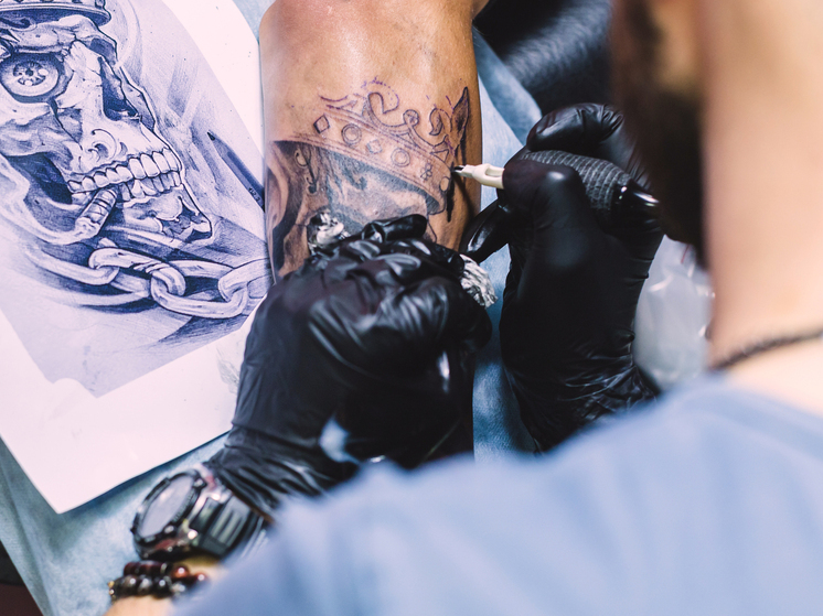 Когда церковь разрешает татуировки: Мнение батюшки о допустимых случаях