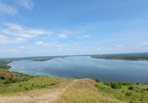 Место продолжает привлекать гостей - ежедневно здесь бывает около 200 гостей