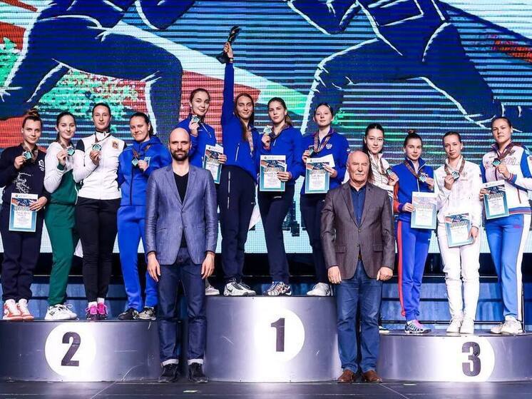Пензенская фехтовальщица завоевала серебро на чемпионате Союзного государства