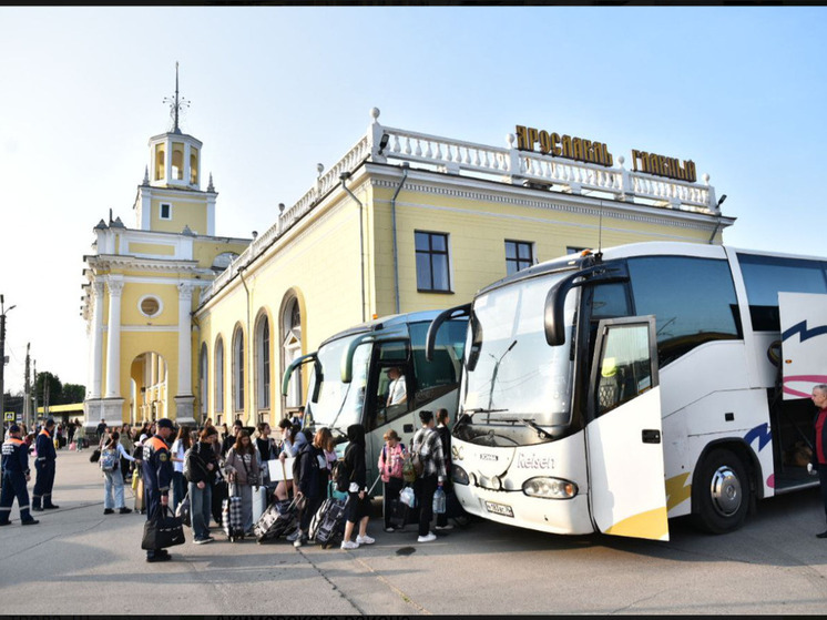 В Ярославскую область прибыли школьники из Акимовского района