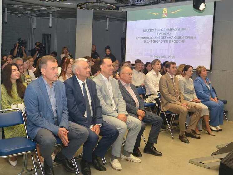 Депутаты Воронежской городской Думы высоко оценили достижения в озеленении города