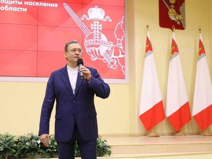 Георгий Филимонов поздравил социальных работников с наступающим профессиональным праздником