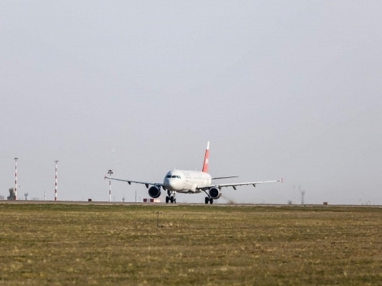 В аэропорту Волгограда 5 июня задерживаются авиарейсы