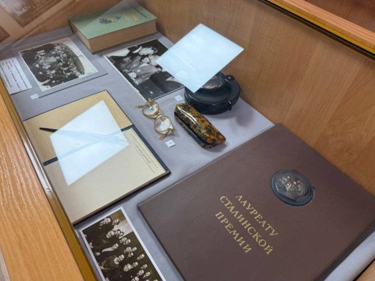 В Крыму представили выставку, посвященную юбилею Сергеева-Ценского