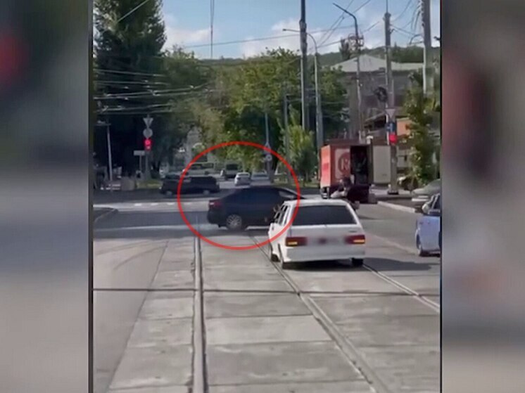 За опасное вождение в центре Саратова возбуждено уголовное дело