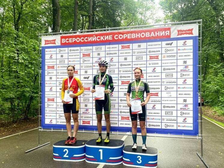 Велогонщица Чувашии выиграла две медали в Воронеже