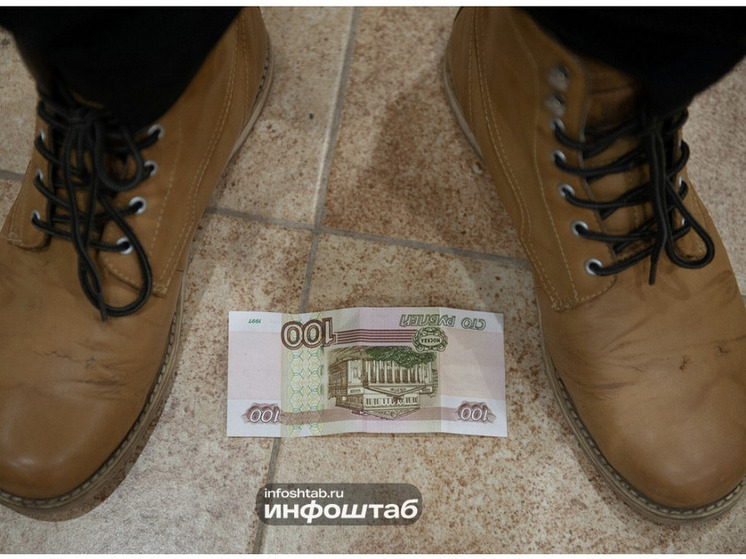 Астраханцы собрали 130 килограммов монет для памятника
